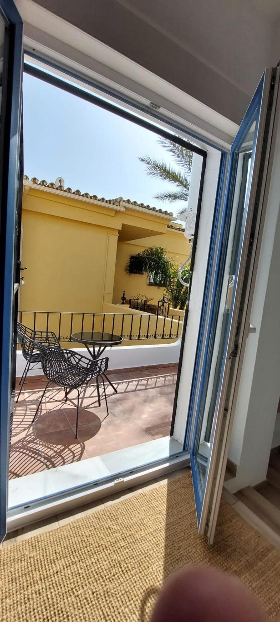 Casita Junto Al Mar En El Puerto De Cabopino Villa Marbella Exterior photo